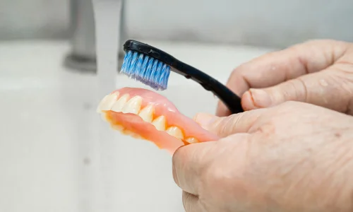 denture cleaning